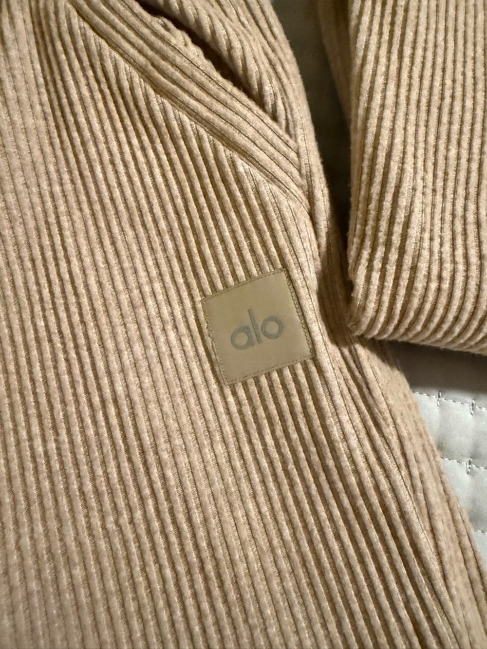 ALO Muse set size small - Picture 2 of 9